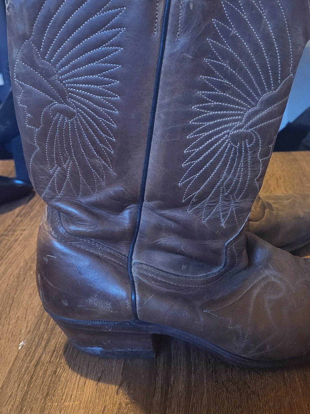 Vintage Boulet Men's Brown Leather Western Cowboy Boots with Wing Stitch